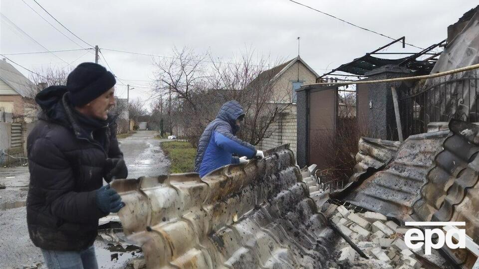 В Херсоне четыре снаряда попали в жилой квартал
