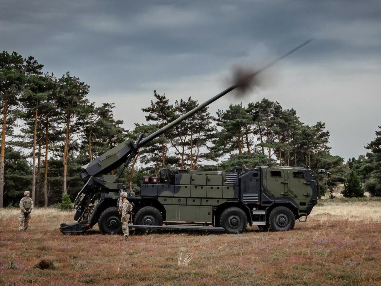 Артснаряды калибра 155 мм могут быть использованы САУ CAESAR, которые Украине передала Дания, отметили в минобороны страны