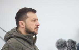 Зеленский посетил деоккупированную Черниговскую область и обещал освободить от РФ все украинские земли
