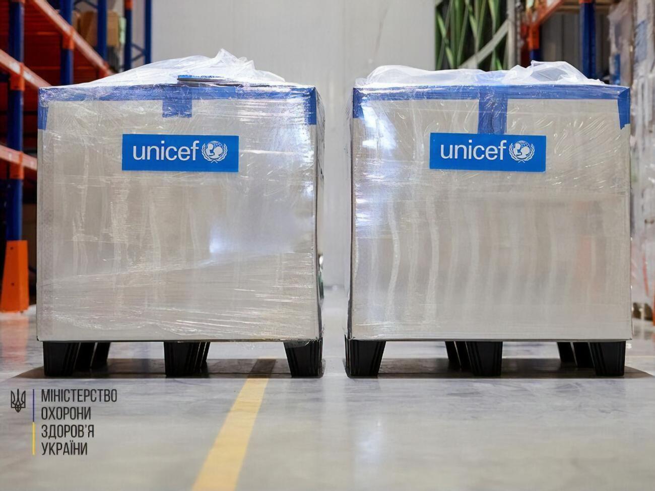 Прибыла часть вакцин, остальное доставят в апреле, отметили в Минздраве