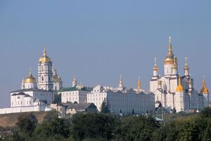 В Почаевской лавре богослужения проводит УПЦ МП