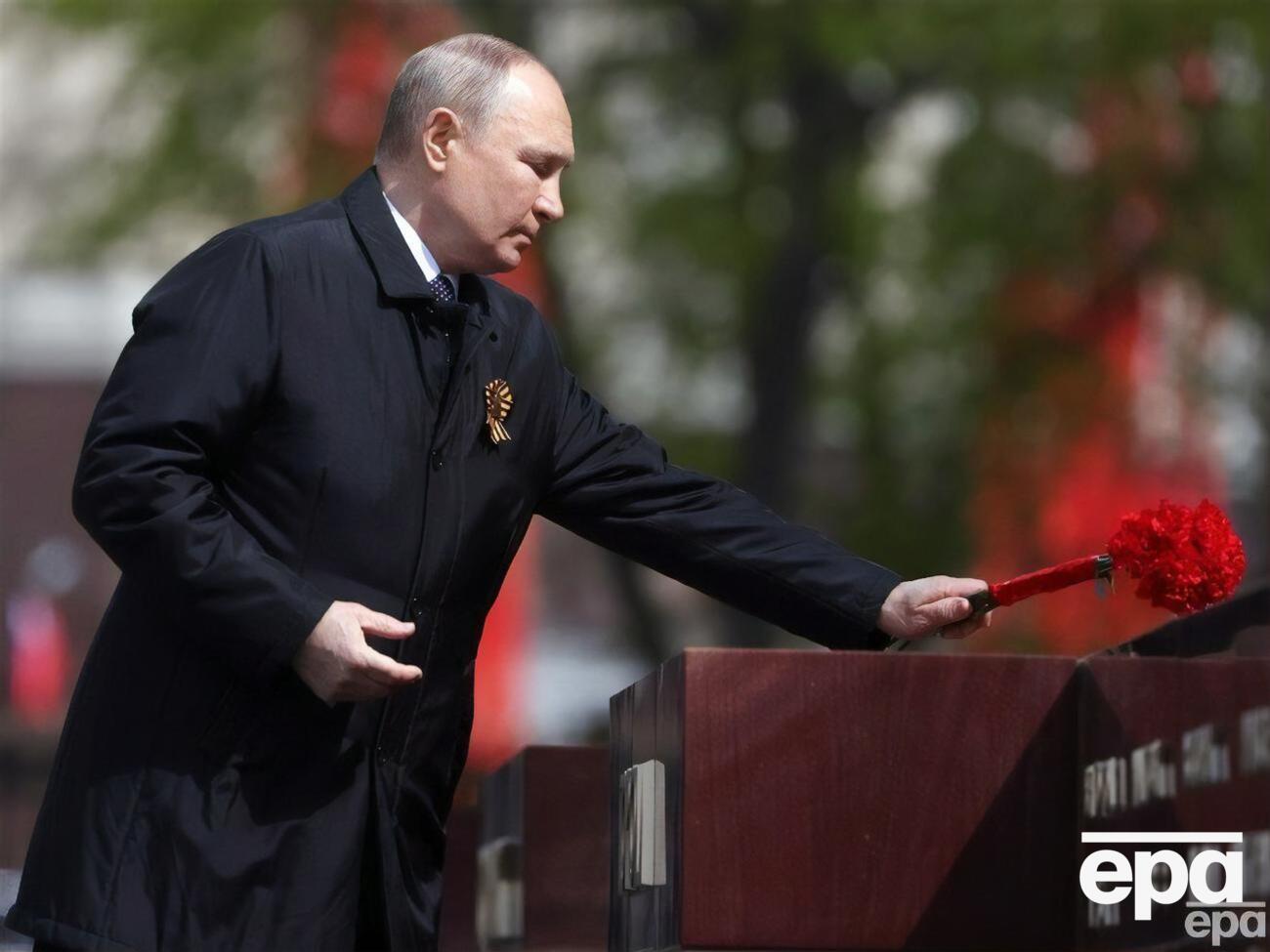 В 2022 году Путин присутствовал на параде 9 мая