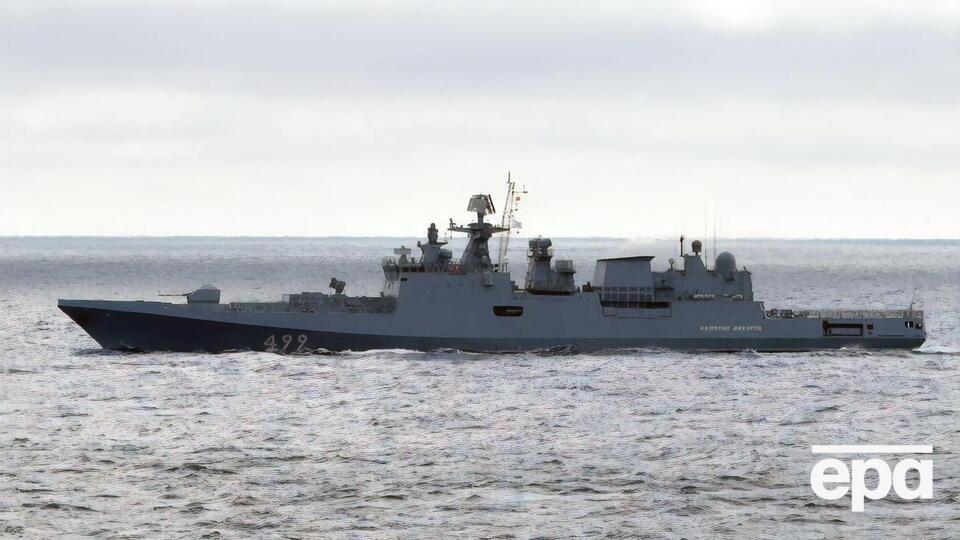 В Черном море на боевом дежурстве находится семь российских кораблей