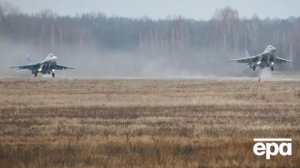 Украинская авиация продолжила наносить удары по позициям оккупантов