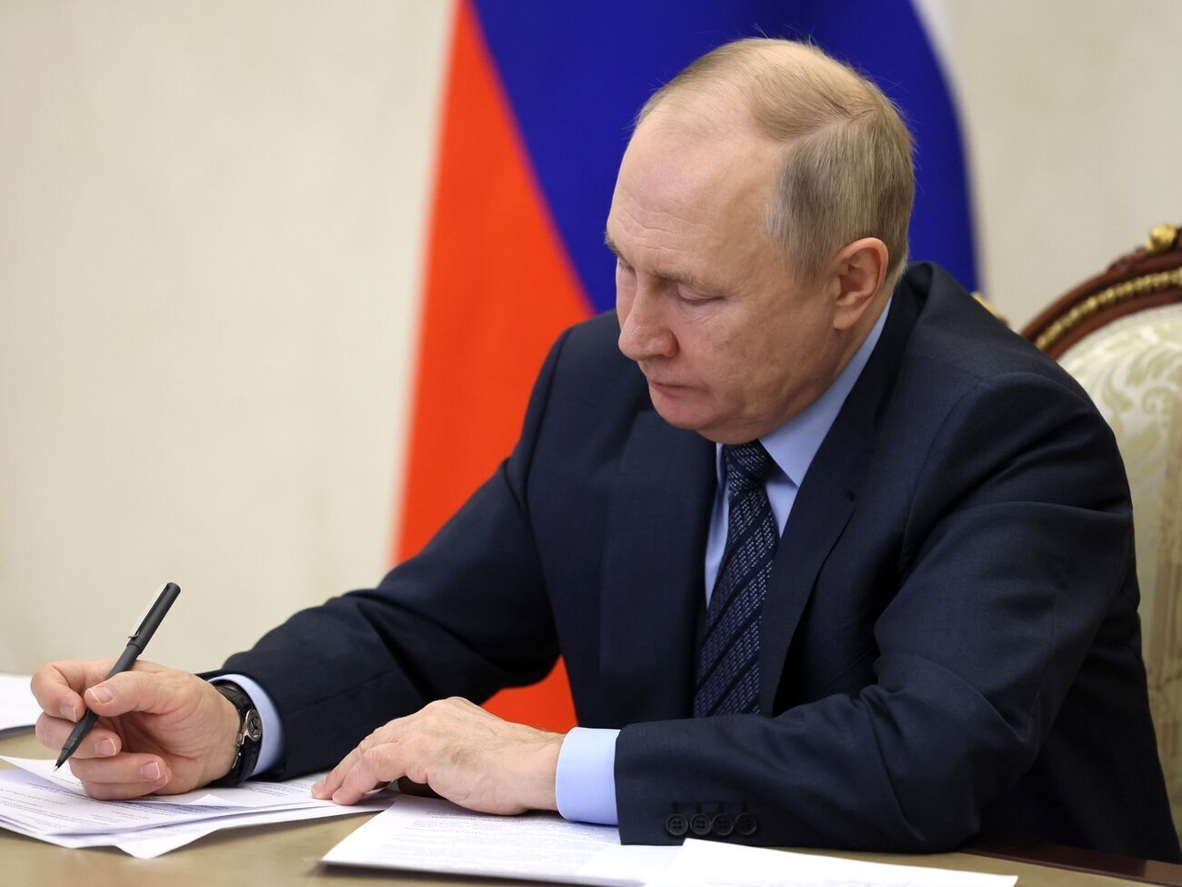 В Венгрии снова прокомментировали ордер МУС в отношении Путина