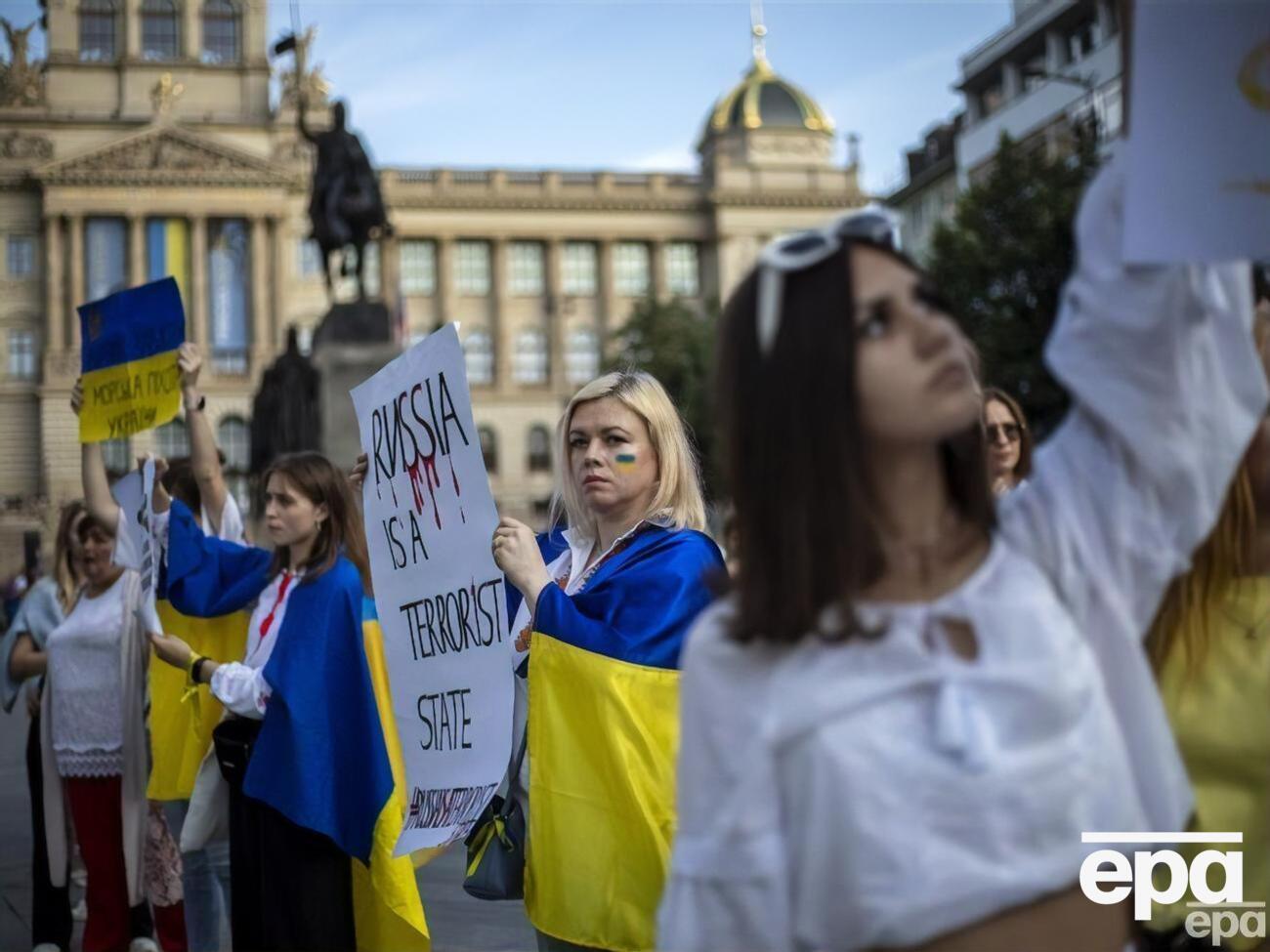 Из-за вторжения РФ за границу выехали более 8 млн украинцев, отметили в ООН
