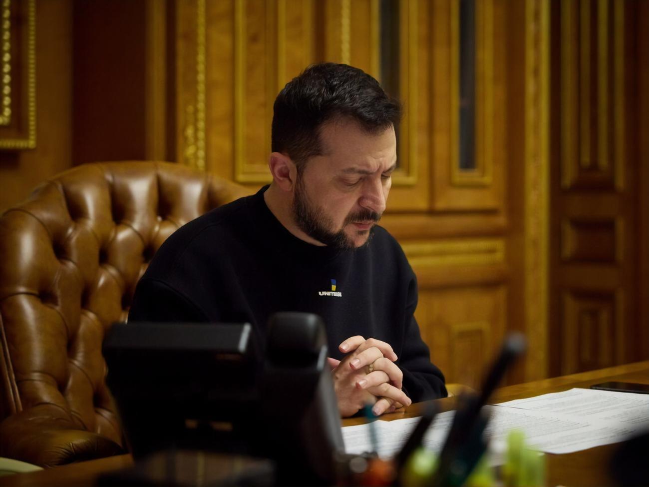 Зеленский отметил, что&nbsp;поддерживает постоянный контакт с Урсулой фон дер Ляйен