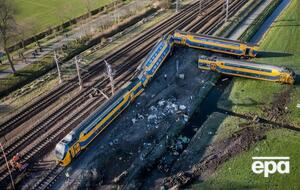 Движение на участке крушения перекрыли на неделю