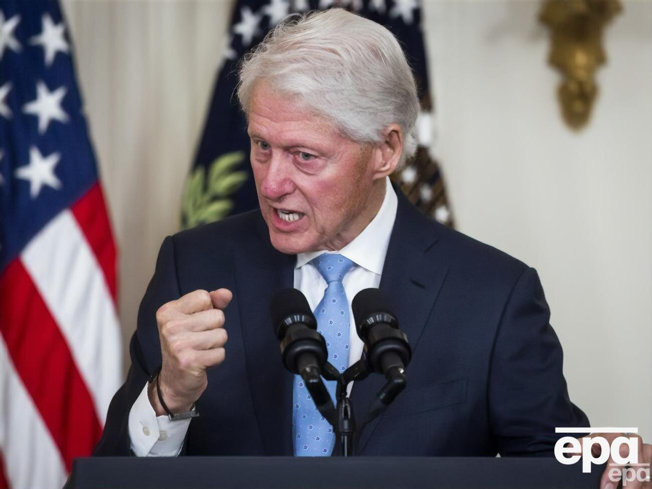 Путін не збирався дотримуватися Будапештського меморандуму, заявив Клінтон