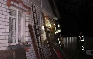 В области повреждены жилые дома, хозпостройки и частный транспорт