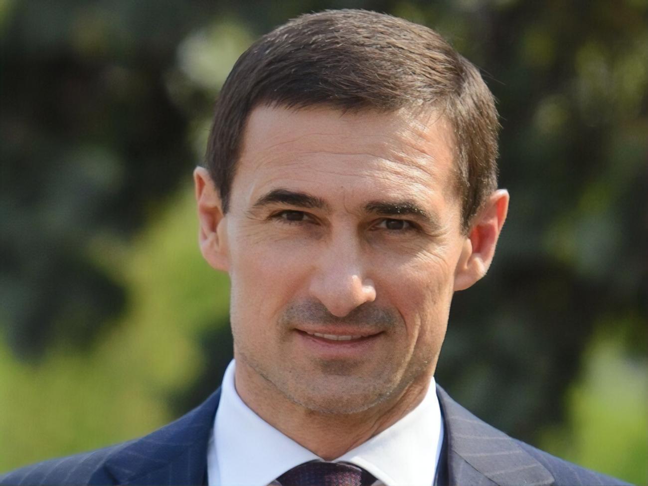 По данным СМИ, арестованные фирмы принадлежат бывшему нардепу от "Народного фронта" Котвицкому