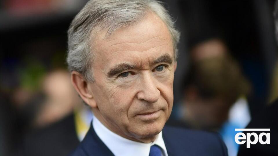 В Forbes подчеркнули, что это первый случай, когда список возглавил гражданин Франции