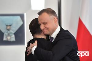 Зеленский совершает официальный визит в Польшу