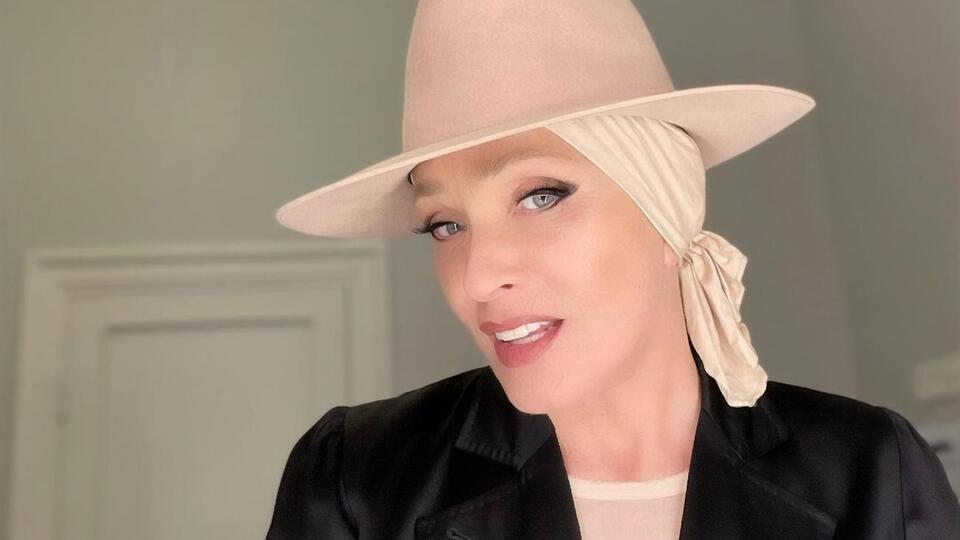 Интервью с Вайкуле Гордон записал по видеосвязи