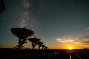 Сигнал зафиксировали с помощью радиотелескопа Карла Г. Янского Very Large Array