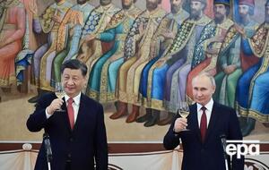 После встречи Путина и Си Цзиньпина в РФ озвучили формулировку о "безграничной дружбе" России и КНР. В китайском МИД уточнили, что это лишь риторическая фигура