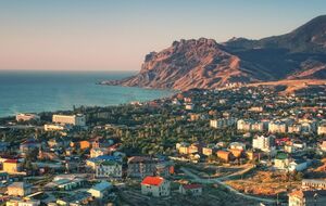 Россия оккупировала Крым и Севастополь после незаконного референдума 16 марта 2014 года