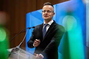 Сійярто висловився про роботу комісії Україна – НАТО