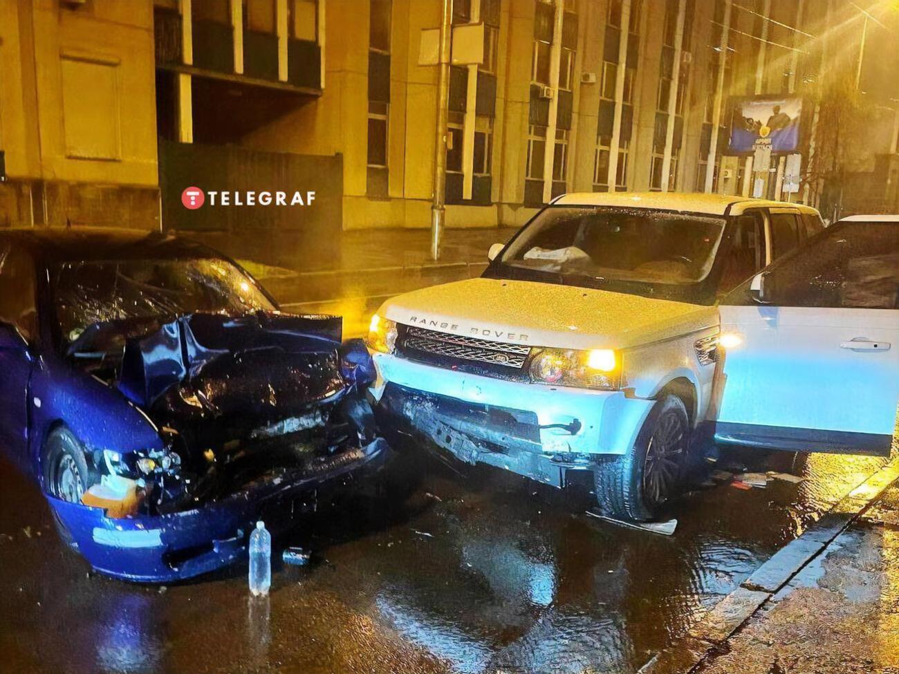 Фото ДТП за участю Ступки опублікувало видання "Телеграф"