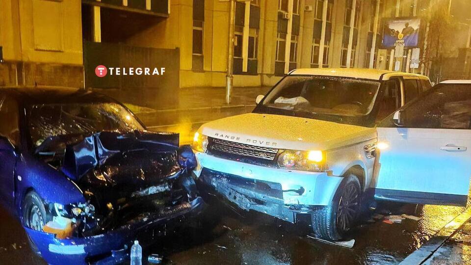 Фото ДТП за участю Ступки опублікувало видання "Телеграф"