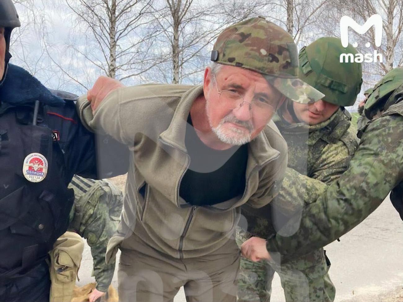 Російська ФСБ заявила, що затримала пілота у Брянській області