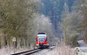 Задержки составляют от получаса до более чем двух часов