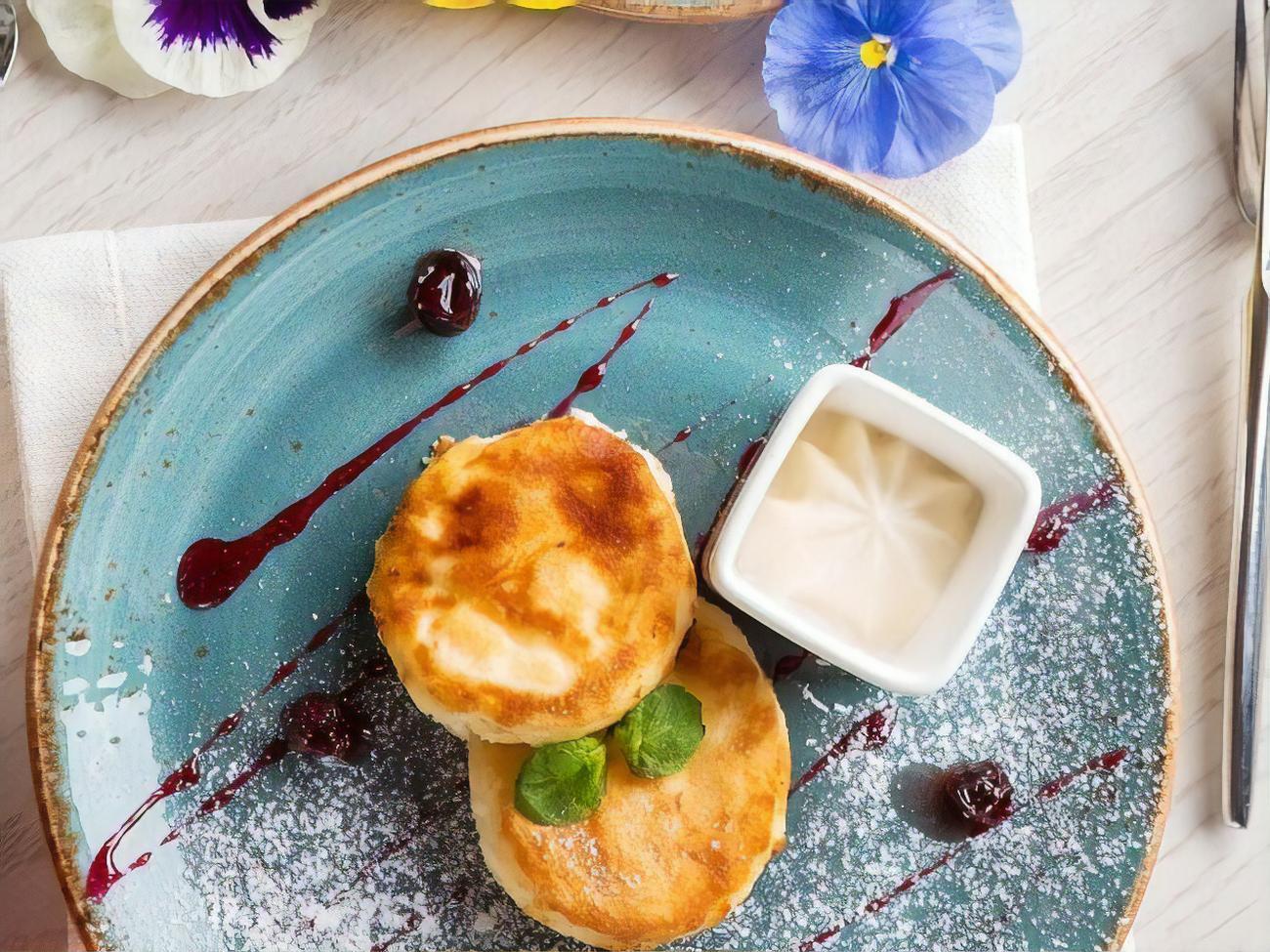 Сырники не должны иметь слишком плотную консистенцию