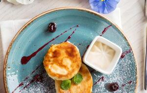 Сырники не должны иметь слишком плотную консистенцию