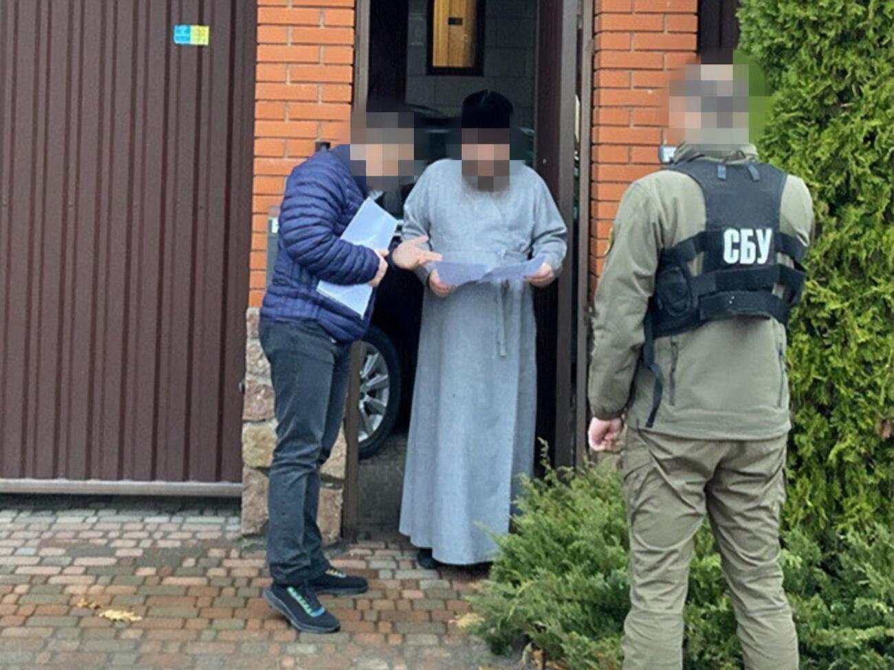 Это уже второе подозрение для руководителя Черкасской епархии УПЦ МП