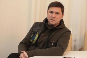 Подоляк заявил, что территориальные уступки не обсуждаются