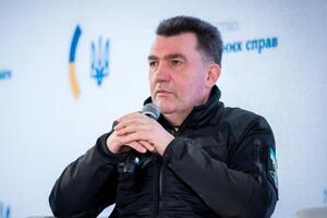 Данілов: Путін не з'являється серед людей