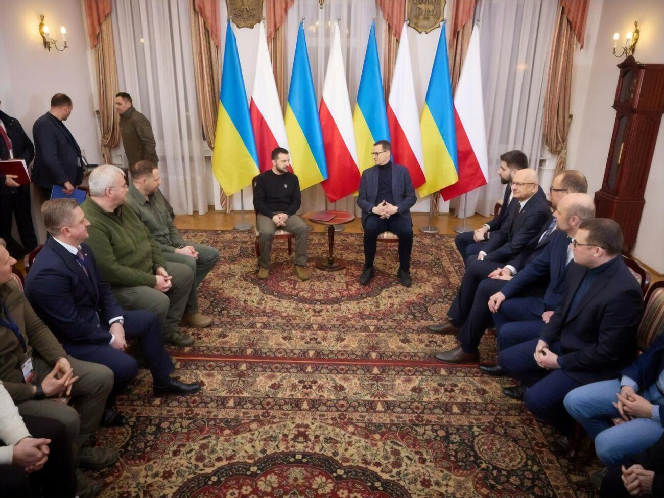 Зеленський сподівається, що Польща стане головним партнером у відновленні України, а місцева влада й бізнес активно приєднаються до цього процесу