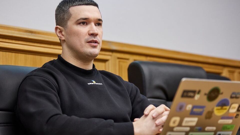 Федоров розповів, що у сфері освіти поменшає бюрократії