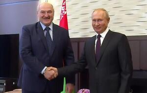 Лукашенко – подельник Путина и может понести ответственность, убежден Яценюк
