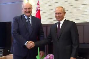 Лукашенко – подельник Путина и может понести ответственность, убежден Яценюк