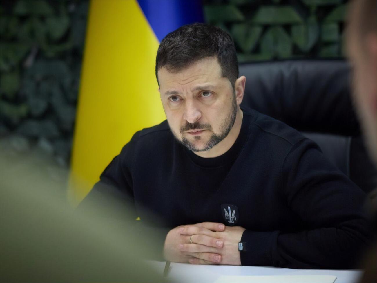 Зеленского призвали поручить правительству найти дополнительные средства, чтобы вернуть доплаты военным