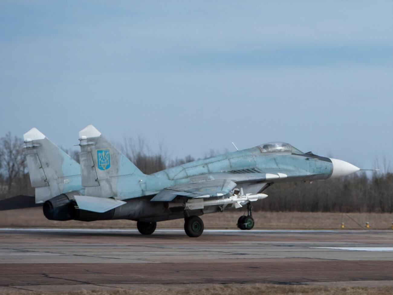 Украинские пилоты 7 апреля нанесли девять авиаударов по районам сосредоточения оккупантов, отметили в Генштабе ВСУ