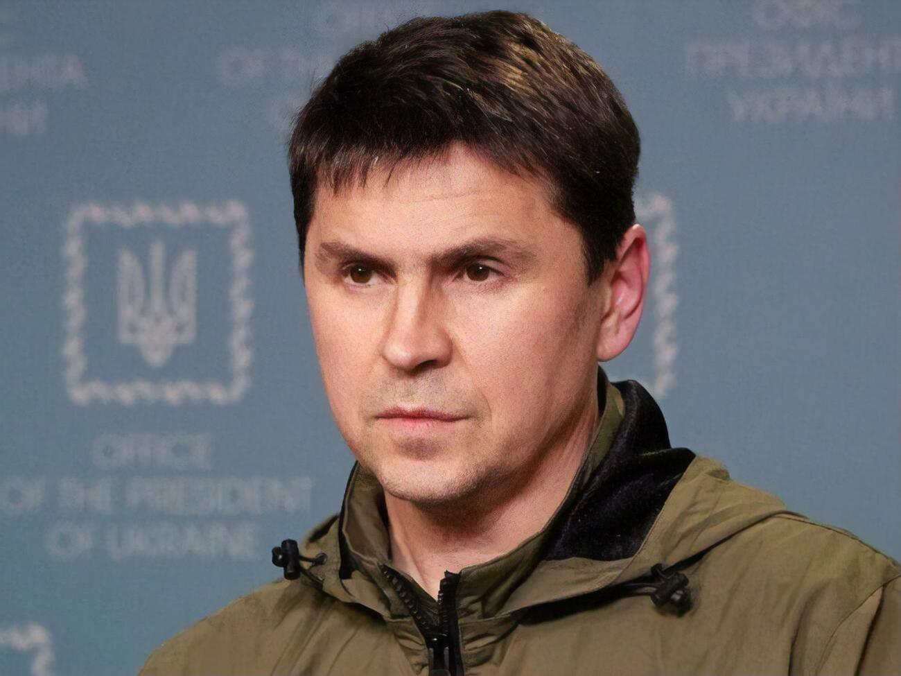 Подоляк вважає, що спроби РФ виправдати за допомогою фейків війну, розв'язану Росією в Україні, мають безглуздий вигляд