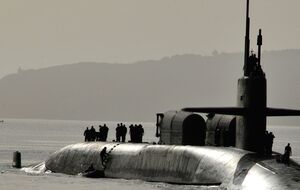 "Флорида" уже находится в Суэцком канале