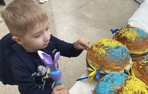 Тризуб викладали 25 хвилин, зазначив Холод