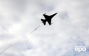 Румынские F-16 были подняты в воздух и впоследствии идентифицировали два российских истребителя Су-27