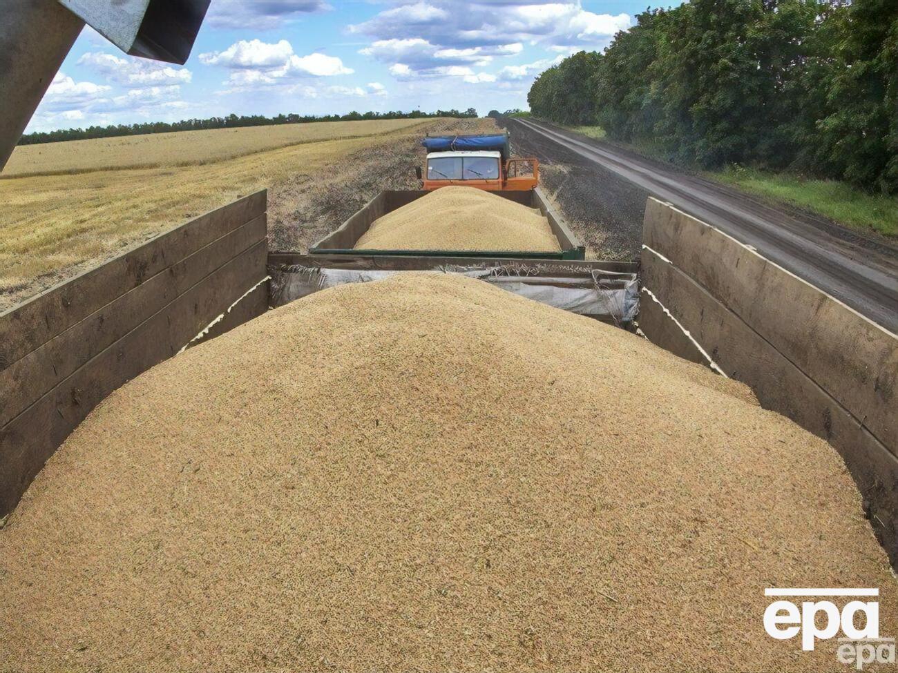 В Венгрии заявили, что необходимо защитить фермеров от наплыва украинской агропродукции