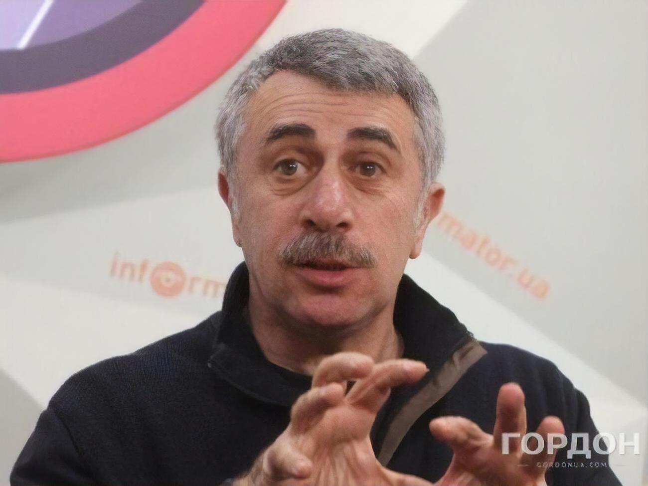 Комаровский убежден, что Украине требуются гарантии, исключающие повторение российской агрессии в будущем. Иначе это будет не победа, а передышка