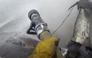 Пожар локализовали за час