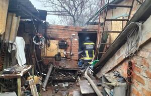 После очередных обстрелов в Запорожской области фиксируют разрушения жилых домов и коммунальных сетей