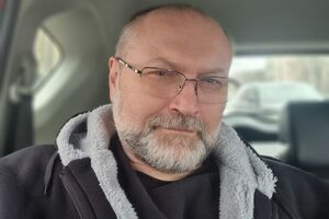 На России прифигели от того, что поклонниками Дня Победы в Украине остаются всего 13% людей. А кто сделал все, чтобы украинцев тошнило от 9 мая?