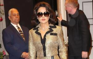 Хайек родилась в 1966 году в Мексике