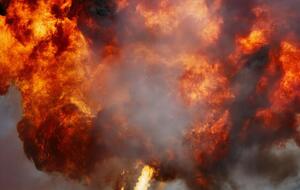 За словами очевидців, висота стовпа вогню становила чотири-п'ять метрів