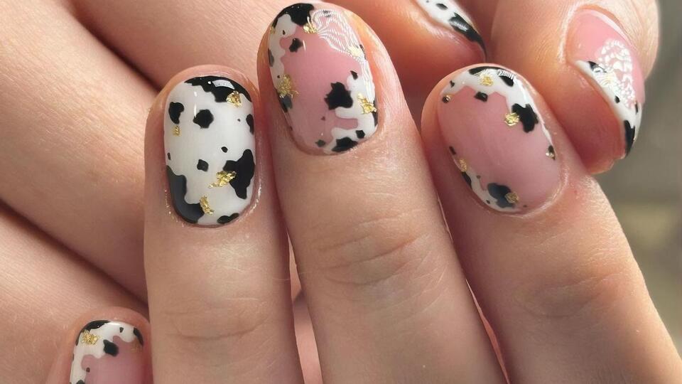 Майстри манікюру на основі характерного анімалістичного малюнка створили безліч тематичних варіацій