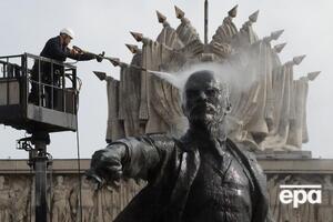 В России по-прежнему царит культ Ленина, констатировал Гордон